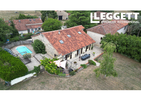 Dom na sprzedaż - Charroux, Francja, 163 m², 264 204 USD (1 014 545 PLN), NET-91061713