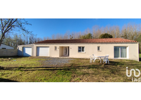 Dom na sprzedaż - Nuaillé-Sur-Boutonne, Francja, 120 m², 163 635 USD (670 904 PLN), NET-102428423