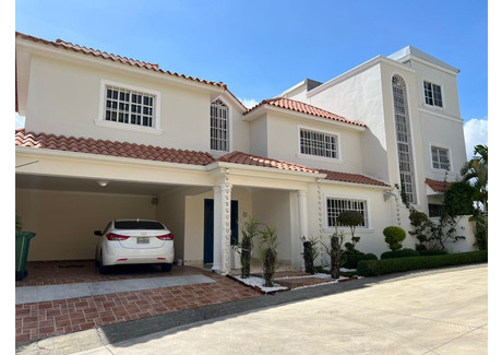 Dom na sprzedaż - Altos de Arroyo Hondo III Santo Domingo De Guzmán , Santo Domingo D.n., Dominikana, 370 m², 420 000 USD (1 709 400 PLN), NET-94617897