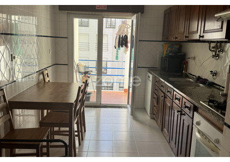 Mieszkanie na sprzedaż - Caldas Da Rainha, Portugalia, 85 m², 158 670 USD (648 959 PLN), NET-102229791