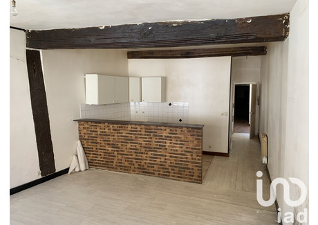 Mieszkanie na sprzedaż - Provins, Francja, 48 m², 118 704 USD (485 500 PLN), NET-99952168