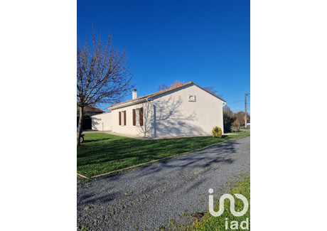 Dom na sprzedaż - Baignes-Sainte-Radegonde, Francja, 131 m², 238 949 USD (979 690 PLN), NET-99767916