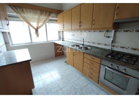 Mieszkanie na sprzedaż - Moita, Portugalia, 64 m², 145 453 USD (591 995 PLN), NET-102484708