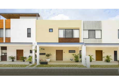 Dom na sprzedaż - Av Huayacán SM 336, 77560 Cancún, Q.R., Mexico Alfredo V. Bonfil, Meksyk, 161 m², 226 100 USD (927 009 PLN), NET-102269003