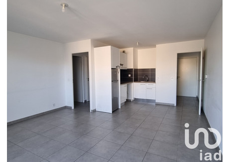 Mieszkanie na sprzedaż - Aulnay-Sous-Bois, Francja, 65 m², 271 128 USD (1 125 181 PLN), NET-102544122