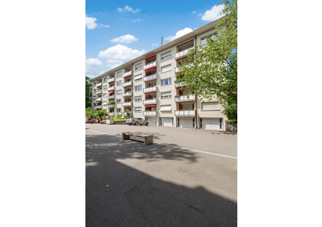 Mieszkanie do wynajęcia - Hofackerstrasse Zurich, Szwajcaria, 52 m², 2342 USD (9579 PLN), NET-102327343