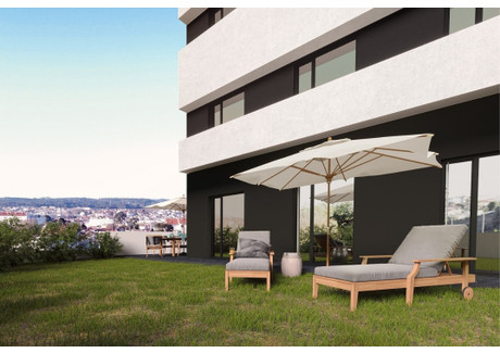 Mieszkanie na sprzedaż - Porto, Valongo, Ermesinde, Portugal Valongo, Portugalia, 53 m², 184 157 USD (753 201 PLN), NET-100174313