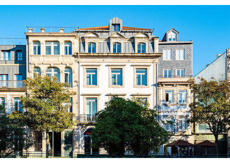 Mieszkanie na sprzedaż - Porto, Cedofeita, Santo Ildefonso, Sé, Miragaia, São Nicolau e Vitória Porto, Portugalia, 66 m², 300 336 USD (1 228 376 PLN), NET-101796937