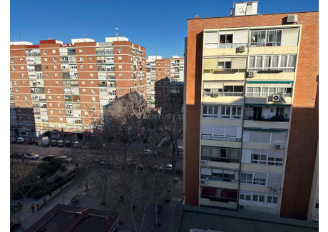 Mieszkanie do wynajęcia - Madrid, Hiszpania, 65 m², 1258 USD (5156 PLN), NET-96058033