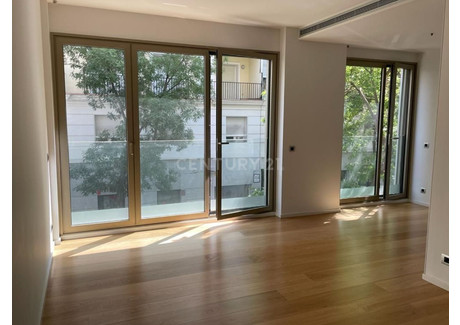 Mieszkanie do wynajęcia - Madrid, Hiszpania, 110 m², 3563 USD (14 609 PLN), NET-96058144