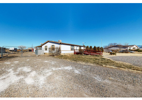 Dom na sprzedaż - 15 JARDIN Road Los Lunas, Usa, 156,08 m², 206 500 USD (840 455 PLN), NET-102885249