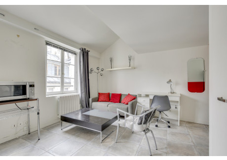 Mieszkanie do wynajęcia - Rue de Sévigné Paris, Francja, 20 m², 1874 USD (7515 PLN), NET-101658652