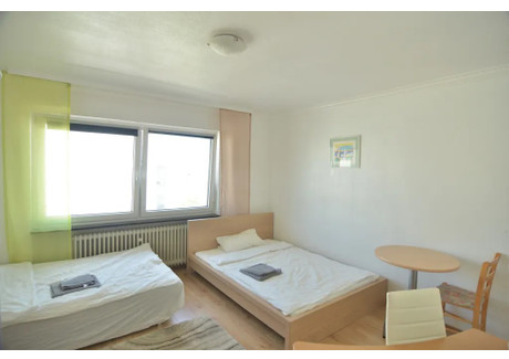 Mieszkanie do wynajęcia - Hainer Weg Frankfurt, Niemcy, 29 m², 1132 USD (4609 PLN), NET-102625324