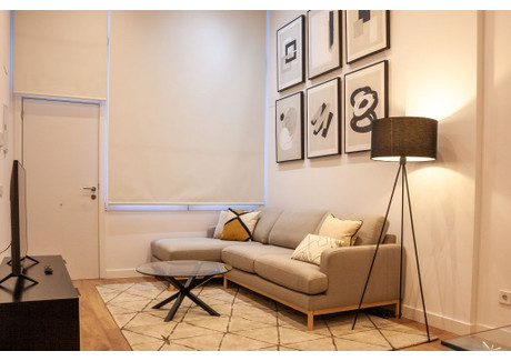 Mieszkanie do wynajęcia - Calle de Mantuano Madrid, Hiszpania, 60 m², 2451 USD (9657 PLN), NET-94491773