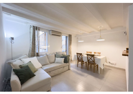 Mieszkanie do wynajęcia - Carrer de Gombau Barcelona, Hiszpania, 80 m², 2560 USD (9830 PLN), NET-94671274