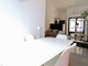 Mieszkanie do wynajęcia - Travesía Vázquez de Mella Madrid, Hiszpania, 50 m², 1114 USD (4391 PLN), NET-95321801
