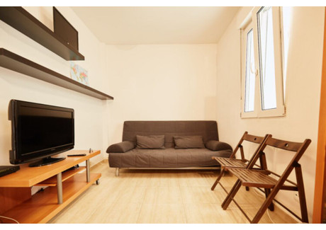 Mieszkanie do wynajęcia - Calle de Fuencarral Madrid, Hiszpania, 80 m², 2218 USD (8738 PLN), NET-95471911