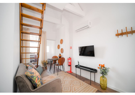 Mieszkanie do wynajęcia - Rua Joaquim António de Aguiar Porto, Portugalia, 40 m², 1905 USD (7792 PLN), NET-97665747