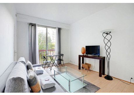 Mieszkanie do wynajęcia - Quai de Jemmapes Paris, Francja, 27 m², 2035 USD (8179 PLN), NET-97735770