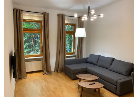 Mieszkanie do wynajęcia - Seestraße Berlin, Niemcy, 85 m², 2360 USD (9509 PLN), NET-90018970
