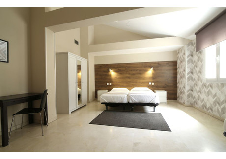 Mieszkanie do wynajęcia - Calle Bordadores Madrid, Hiszpania, 53 m², 1833 USD (7222 PLN), NET-90023474