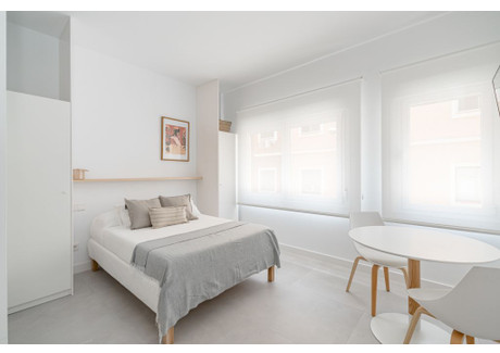 Mieszkanie do wynajęcia - Calle Nicolás Godoy Madrid, Hiszpania, 30 m², 1490 USD (5872 PLN), NET-92585157