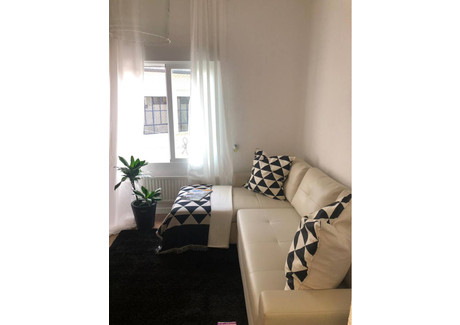 Mieszkanie do wynajęcia - Calle de la Fe Madrid, Hiszpania, 20 m², 2263 USD (9119 PLN), NET-93146868