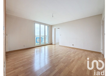 Mieszkanie na sprzedaż - Taverny, Francja, 68 m², 171 989 USD (703 435 PLN), NET-100217492