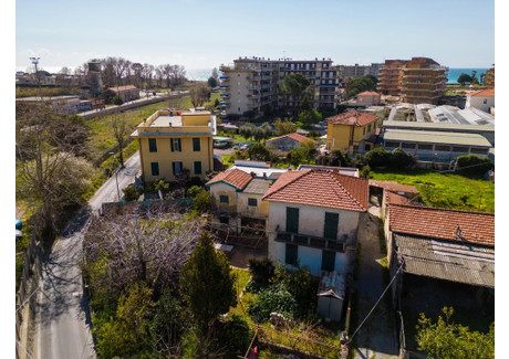 Dom na sprzedaż - Ventimiglia, Włochy, 150 m², 312 540 USD (1 281 414 PLN), NET-92131360