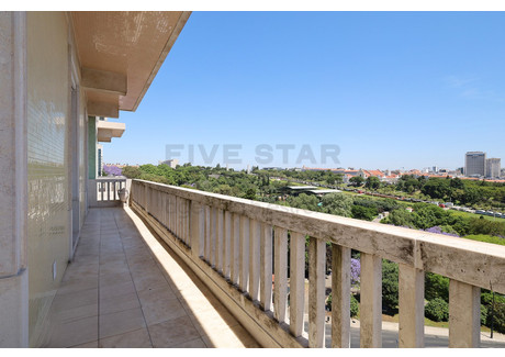 Mieszkanie na sprzedaż - Lisboa, Santo António, Portugal Lisboa, Portugalia, 287 m², 3 145 220 USD (12 077 644 PLN), NET-99373438