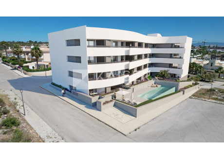 Mieszkanie na sprzedaż - Algarve, Lagos, Portugalia, 116 m², 613 560 USD (2 564 679 PLN), NET-95689224