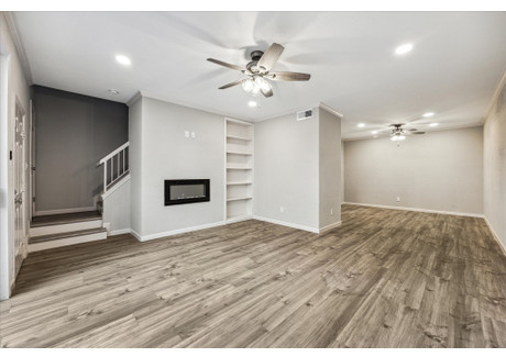 Mieszkanie na sprzedaż - 1201 Mcduffie Street #212, Harris, TX Houston, Usa, 120,77 m², 399 500 USD (1 534 080 PLN), NET-100761748