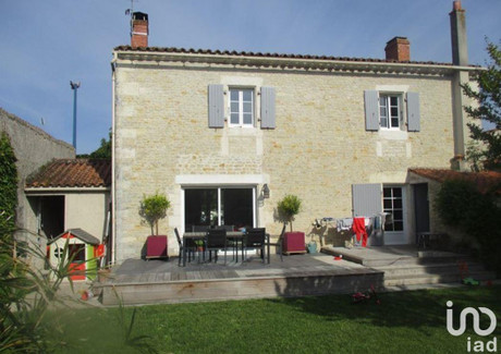 Dom na sprzedaż - Champagné-Les-Marais, Francja, 104 m², 221 203 USD (849 420 PLN), NET-97581824