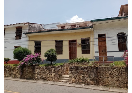 Dom na sprzedaż - Cl. 13 #4-30, COMUNA 3, Cali, Valle del Cauca, Colombia Cali, Kolumbia, 497 m², 365 572 USD (1 400 139 PLN), NET-97969581