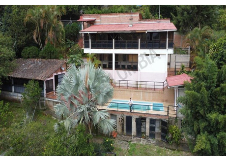 Dom na sprzedaż - Felidia, Cali, Valle del Cauca, Colombia Cali, Kolumbia, 500 m², 129 200 USD (506 464 PLN), NET-93548936