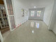 Dom do wynajęcia - calle42 a # Cali, Kolumbia, 60 m², 242 USD (949 PLN), NET-93546366