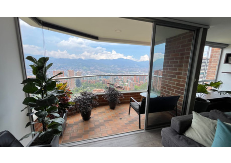 Komercyjne do wynajęcia - El Poblado, Medellín, El Poblado, Medellín, Antioquia, Colombia Medellín, Kolumbia, 106 m², 1142 USD (4682 PLN), NET-102962898