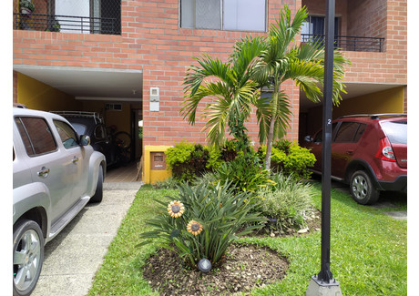 Dom na sprzedaż - Dg. 29 #28 06, Bosques de Esmeraldal, Envigado, Antioquia, Colombia Envigado, Kolumbia, 180 m², 211 155 USD (876 291 PLN), NET-102196201