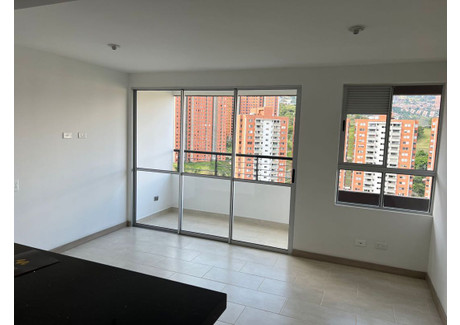 Mieszkanie na sprzedaż - Medellín Kolumbia, 58 m², 81 305 USD (333 351 PLN), NET-102092387