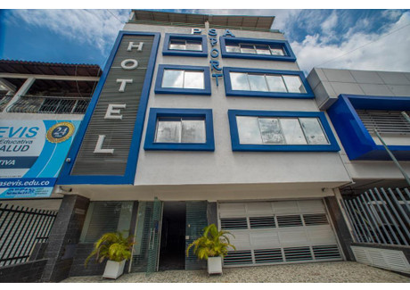 Hotel na sprzedaż - Cra. 9 #15-48 loc 127, Cali, Valle del Cauca, Colombia Cali, Kolumbia, 1282 m², 817 037 USD (3 349 853 PLN), NET-101984044