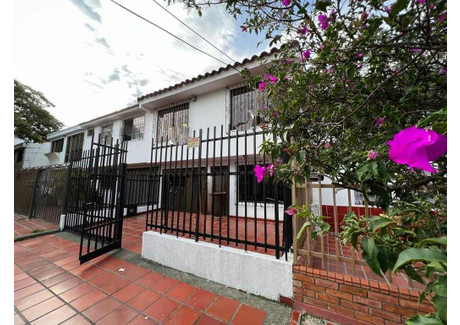 Dom na sprzedaż - Cl. 5 #50 - 103, panamericano, Cali, Valle del Cauca, Colombia Cali, Kolumbia, 325 m², 124 629 USD (510 979 PLN), NET-102347704