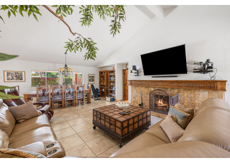 Dom na sprzedaż - 2133 S Pebble Beach Drive Palm Springs, Usa, 206,9 m², 1 495 000 USD (6 129 500 PLN), NET-102773533