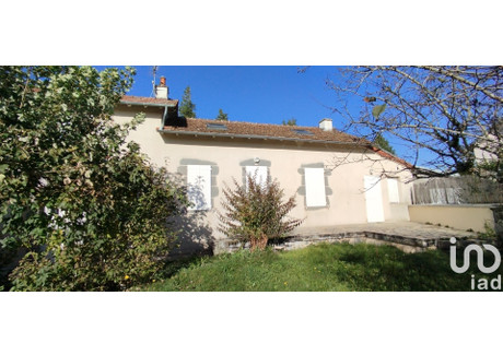 Dom na sprzedaż - Aurillac, Francja, 94 m², 185 972 USD (762 487 PLN), NET-101815335