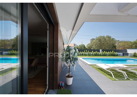 Dom na sprzedaż - Fernão Ferro Seixal, Portugalia, 346 m², 1 083 579 USD (4 269 301 PLN), NET-93799705