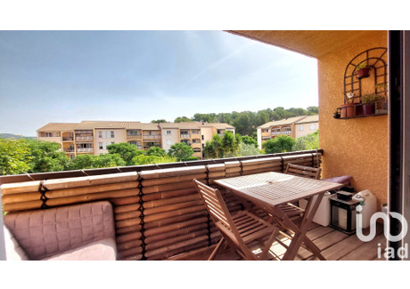 Mieszkanie na sprzedaż - Hyeres, Francja, 69 m², 250 070 USD (1 022 786 PLN), NET-98844067