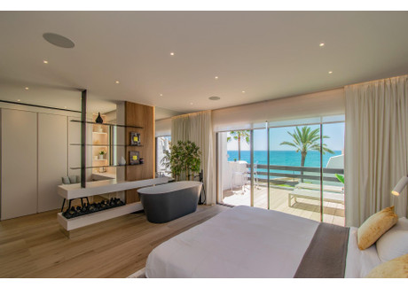 Dom na sprzedaż - Marbella, Hiszpania, 222 m², 5 840 578 USD (23 537 529 PLN), NET-98683039
