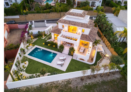 Dom na sprzedaż - Marbella, Hiszpania, 425 m², 4 590 986 USD (18 226 216 PLN), NET-100180963