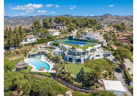 Dom na sprzedaż - Marbella, Hiszpania, 840 m², 9 451 354 USD (38 561 525 PLN), NET-95989045