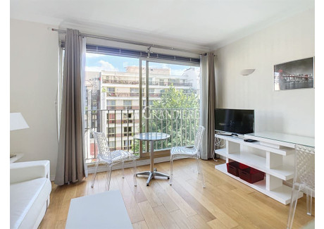 Mieszkanie na sprzedaż - Paris, Francja, 20 m², 284 848 USD (1 090 967 PLN), NET-100556409