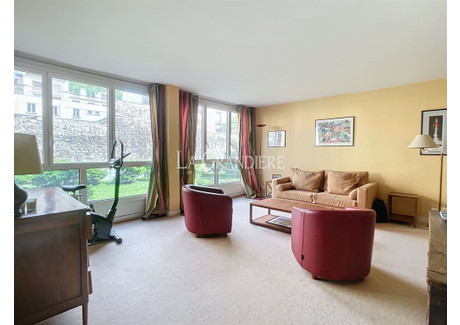 Mieszkanie na sprzedaż - Paris, Francja, 66 m², 633 606 USD (2 439 385 PLN), NET-97761502